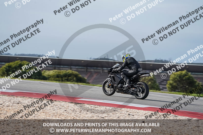 motorbikes;no limits;peter wileman photography;portimao;portugal;trackday digital images